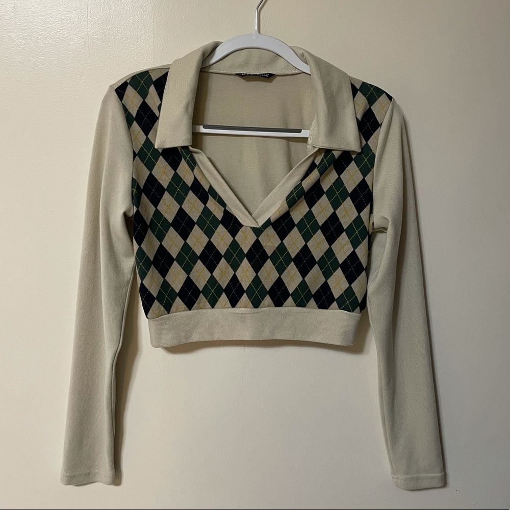 SHEIN patterned long sleeve crop top